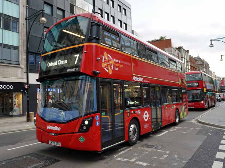 Metroline Wright Streetdeck hydrogen WHD2716 & RATP BYD ADL Enviro400EV BCE47026